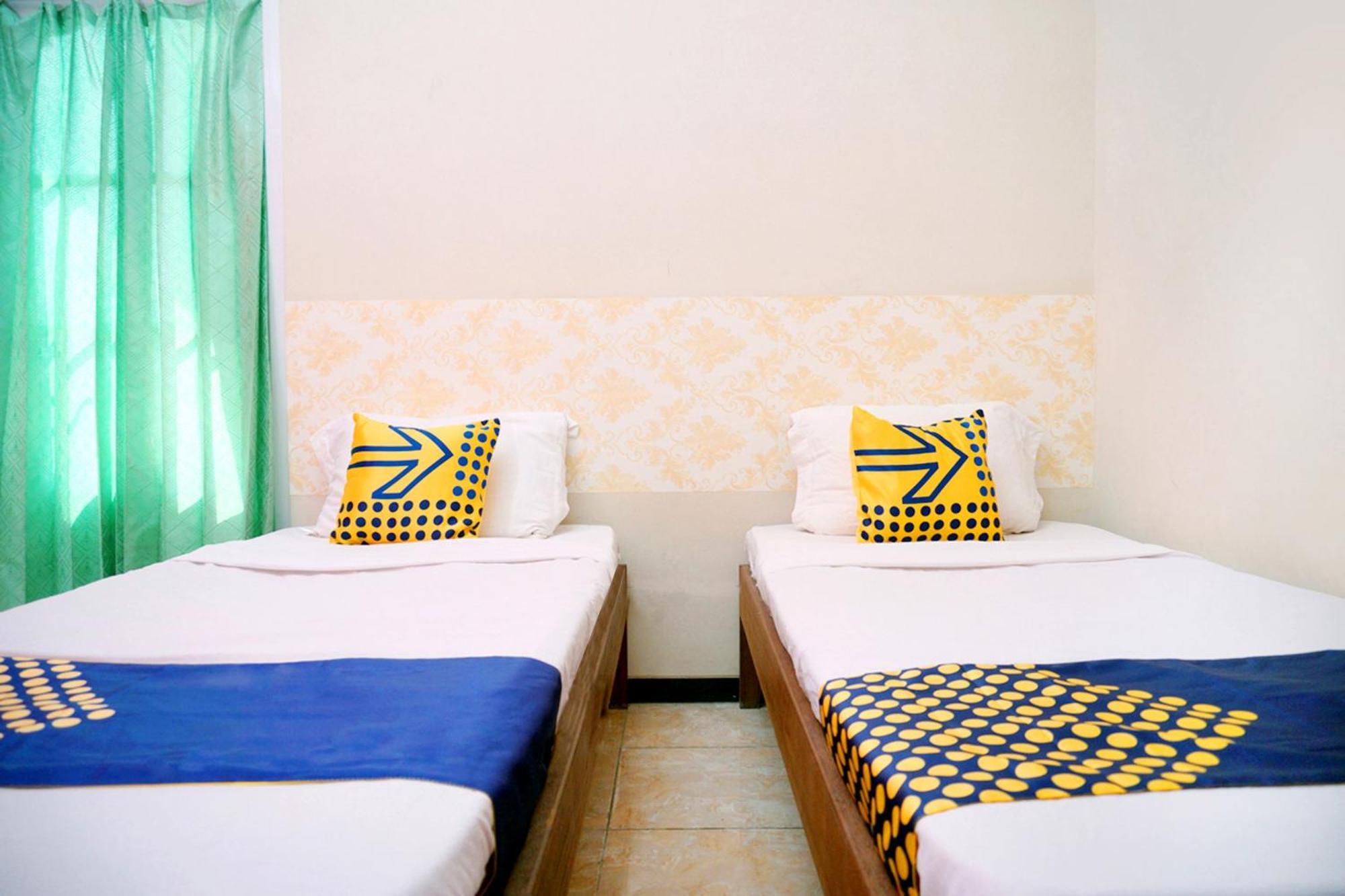 Spot On 2629 Duta Karimun Hotel Karimunjawa Exterior photo
